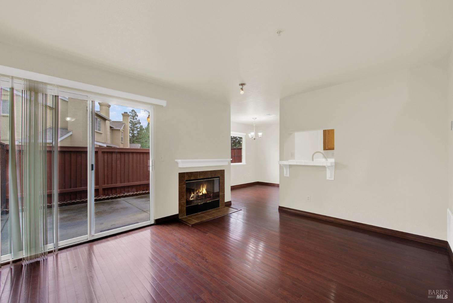 118 Brogan Ct