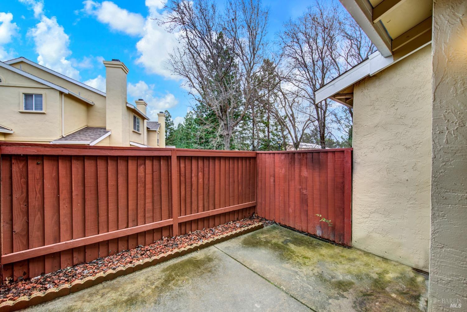 118 Brogan Ct
