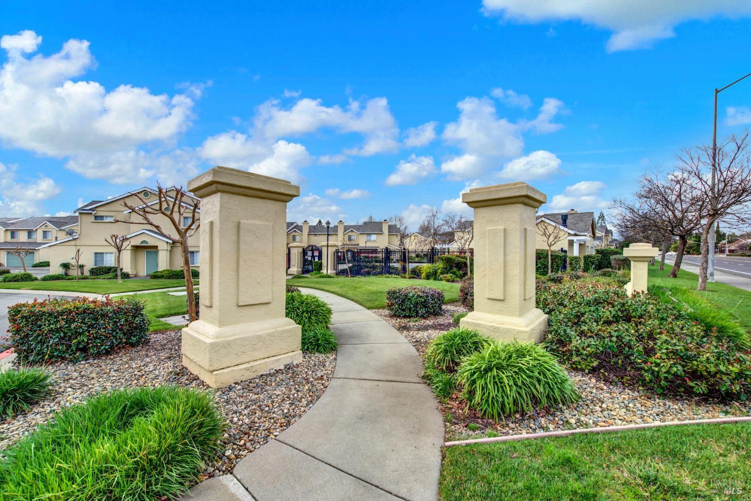 118 Brogan Ct