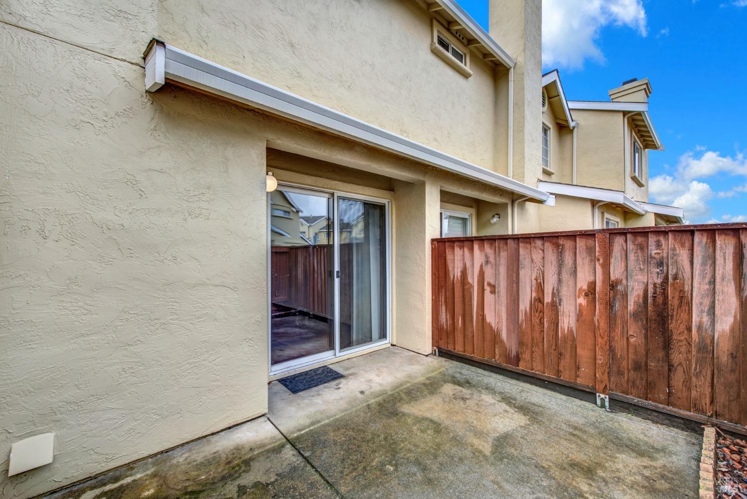 118 Brogan Ct