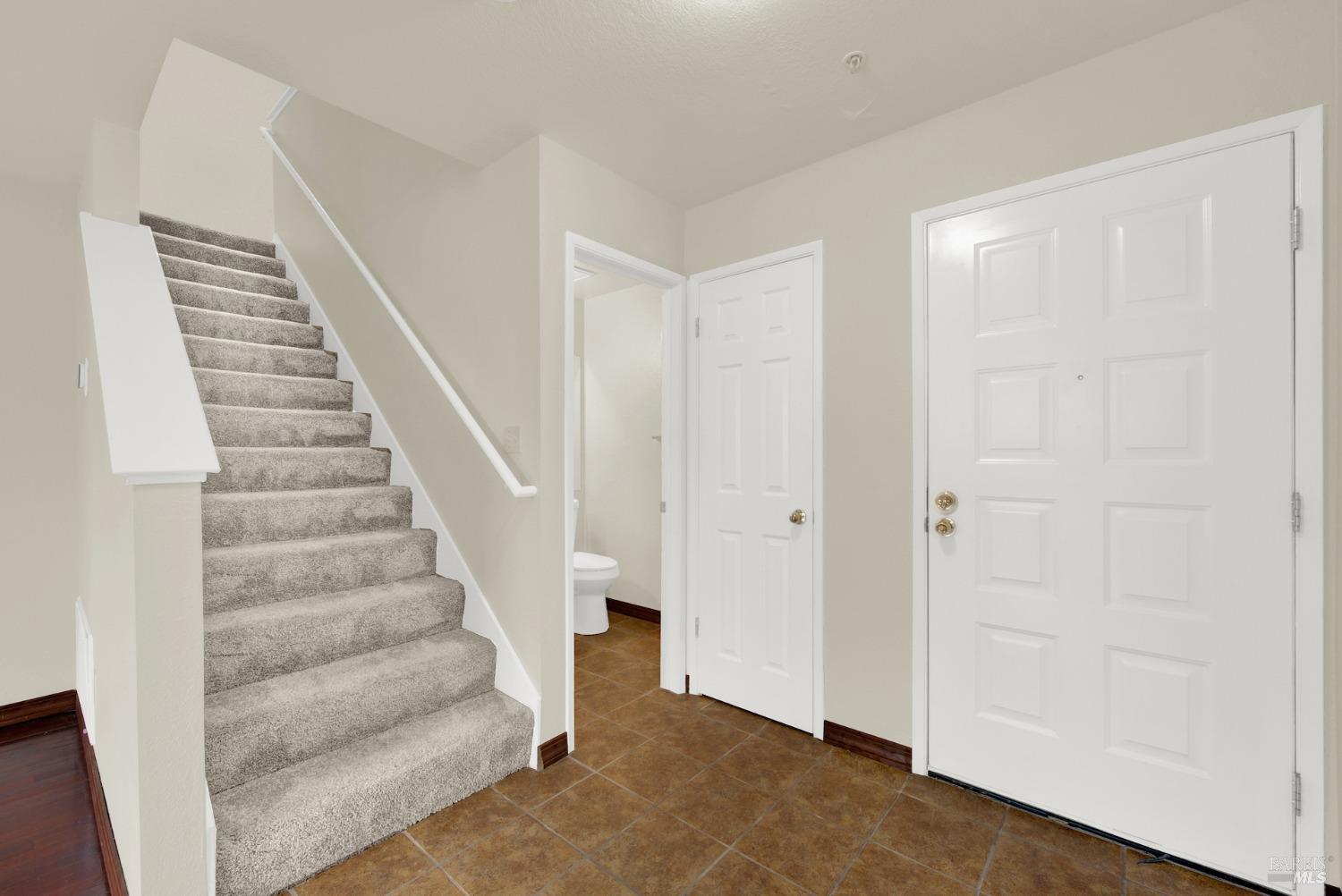 118 Brogan Ct