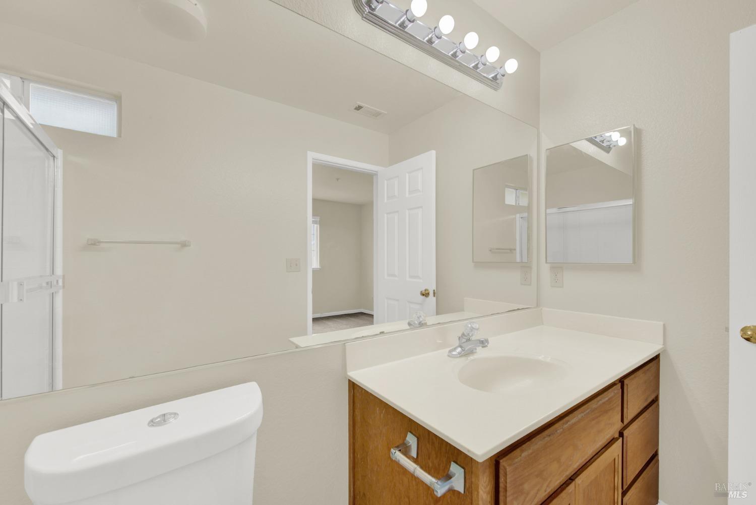 118 Brogan Ct