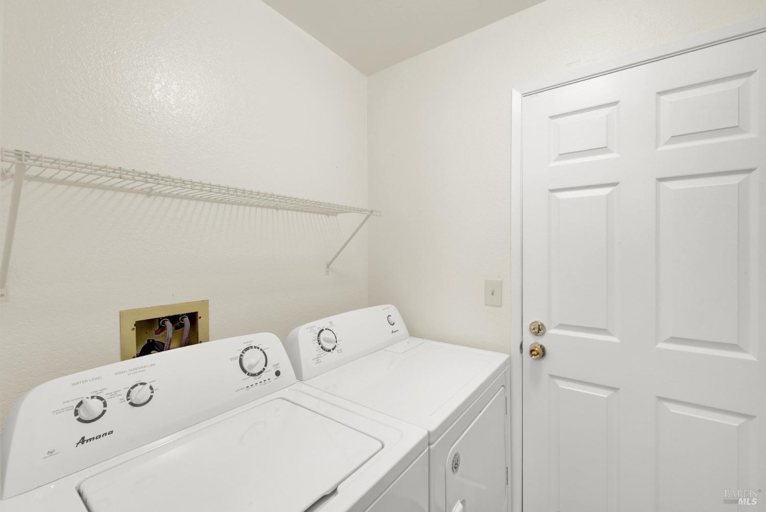 118 Brogan Ct