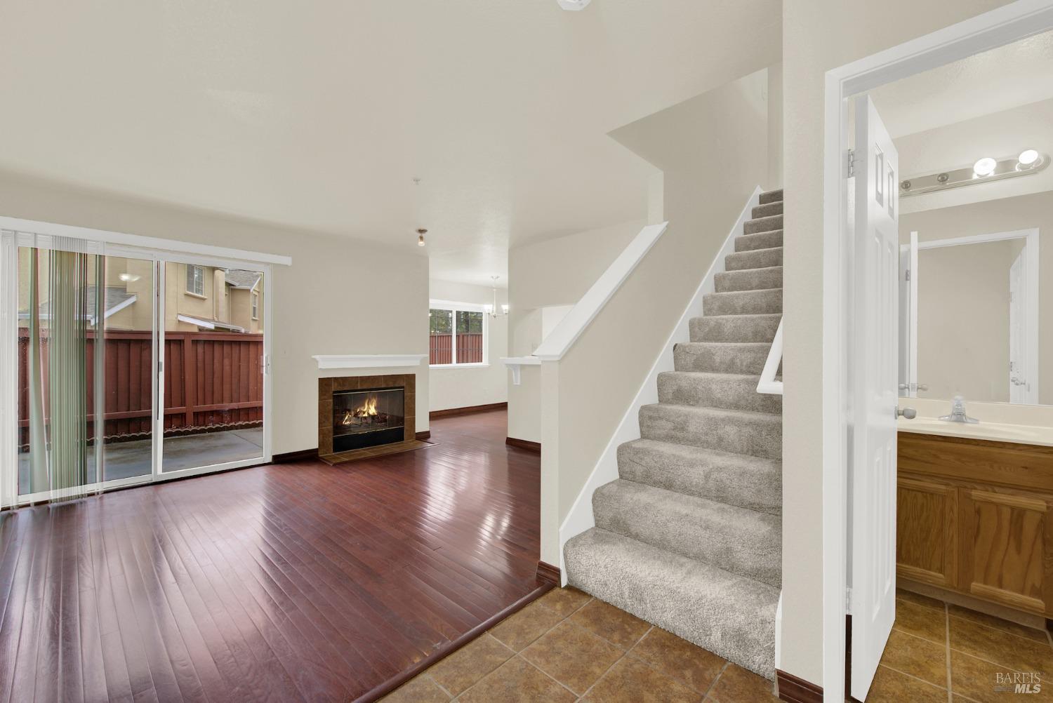 118 Brogan Ct