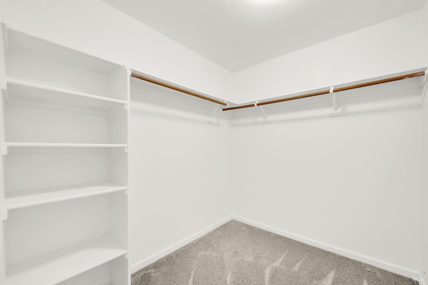 118 Brogan Ct