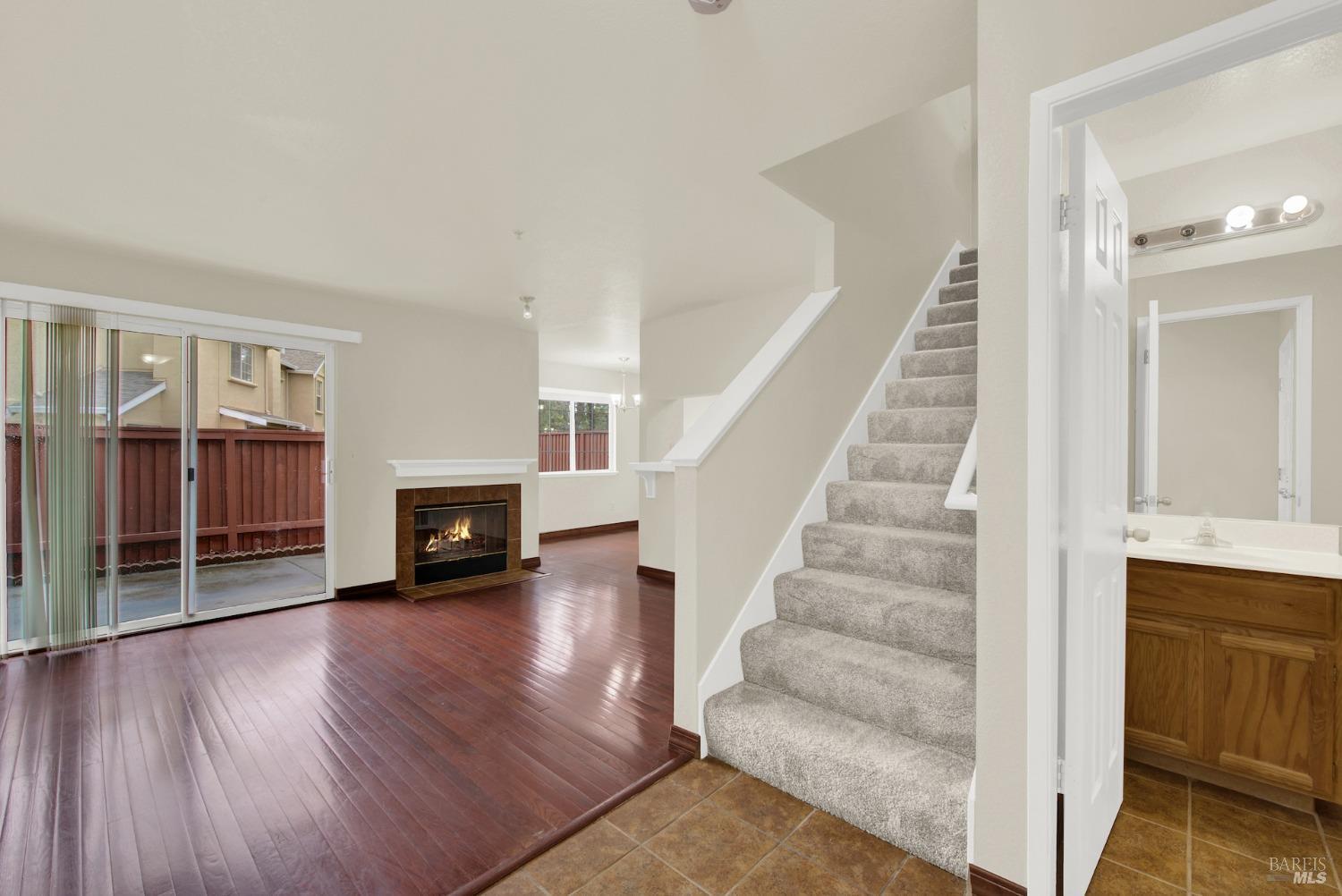 118 Brogan Ct