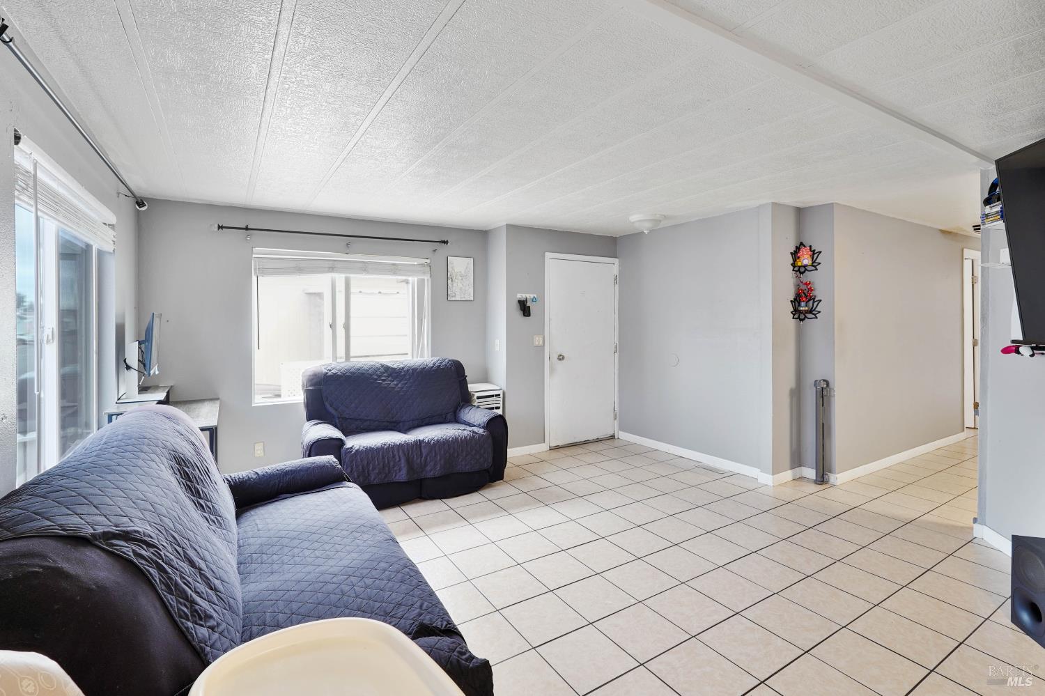 2525 flosden Rd #61