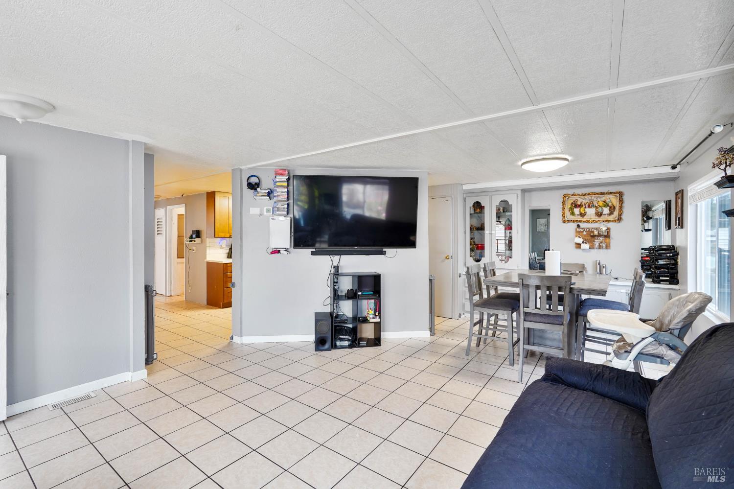 2525 flosden Rd #61