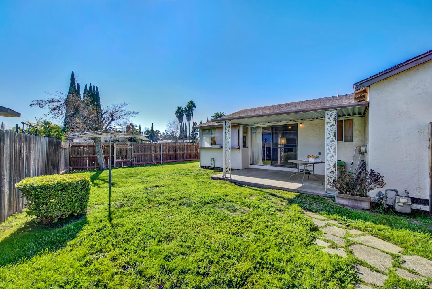 2202 Sandpiper Drive