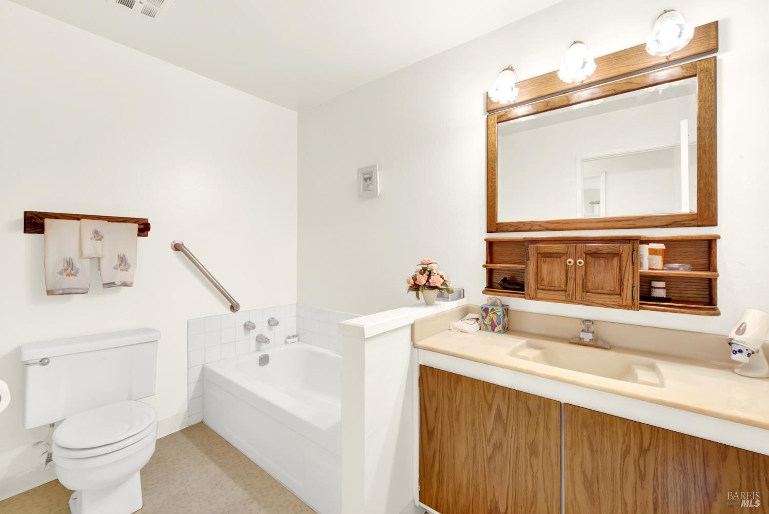 2202 Sandpiper Drive