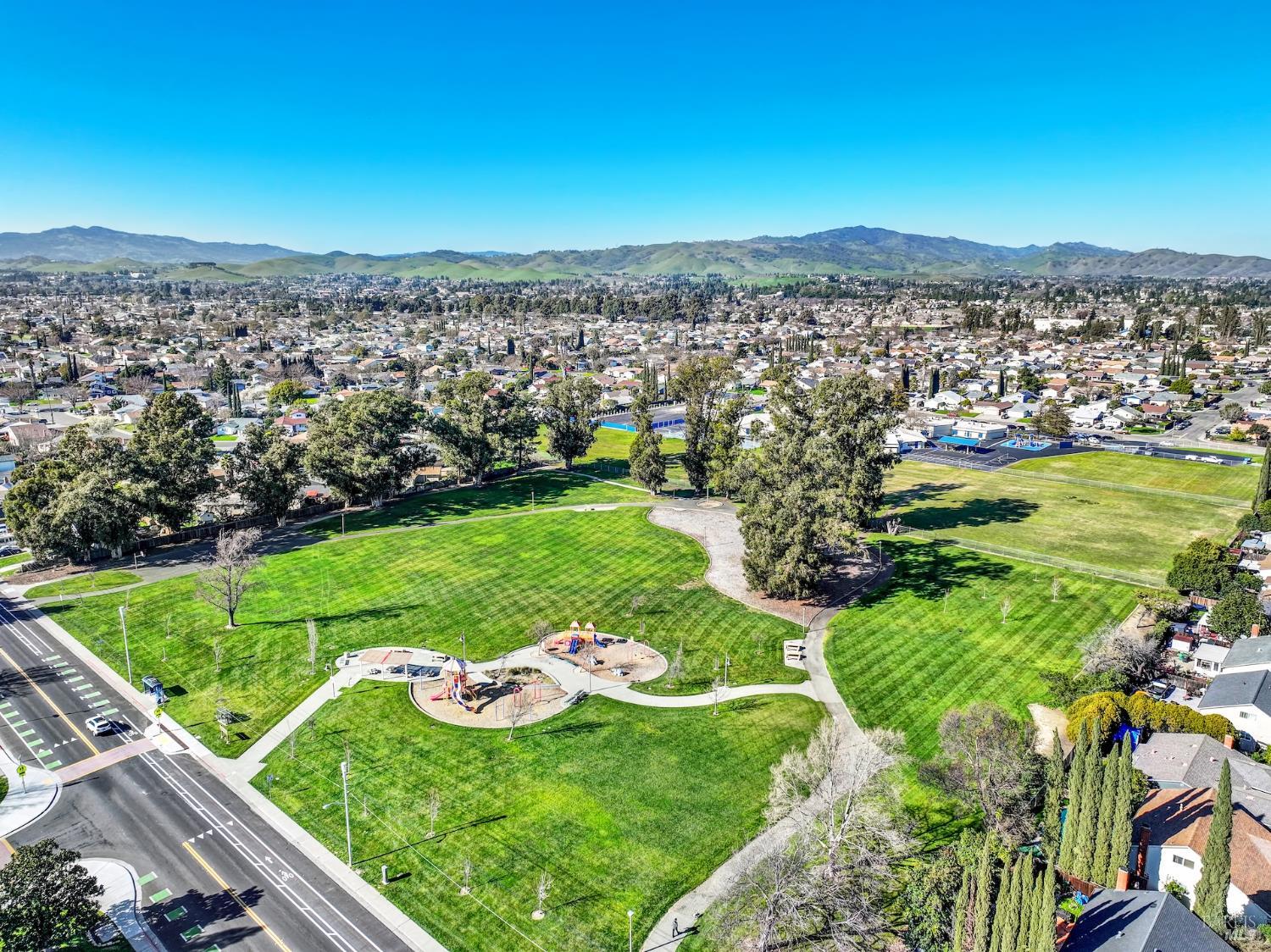 2202 Sandpiper Drive