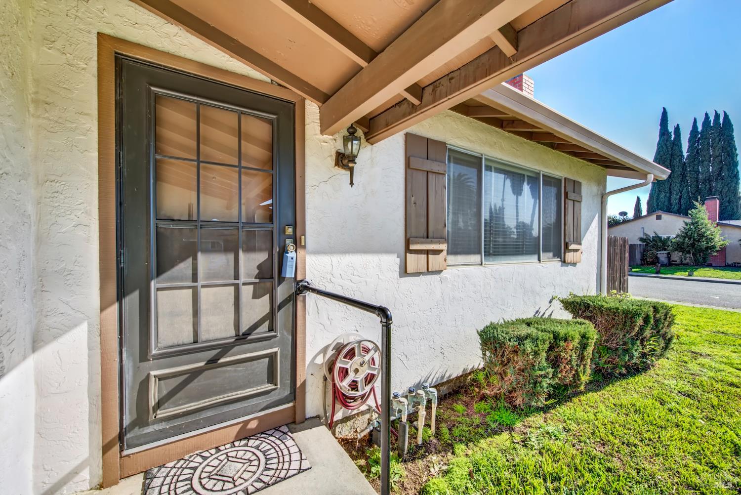 2202 Sandpiper Drive