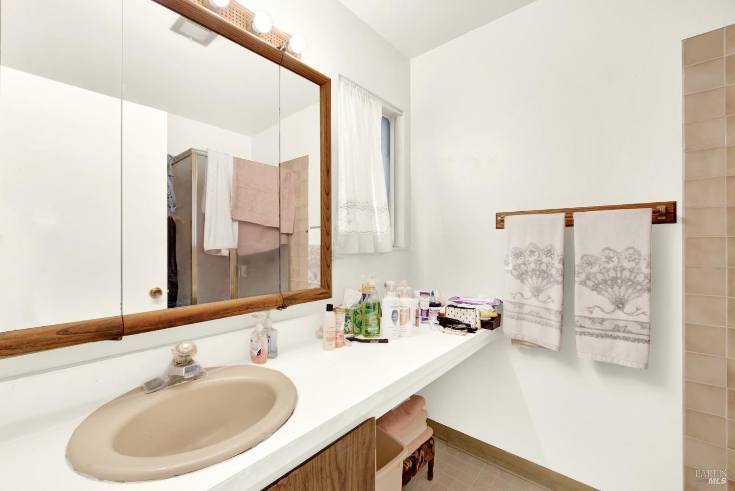 2202 Sandpiper Drive