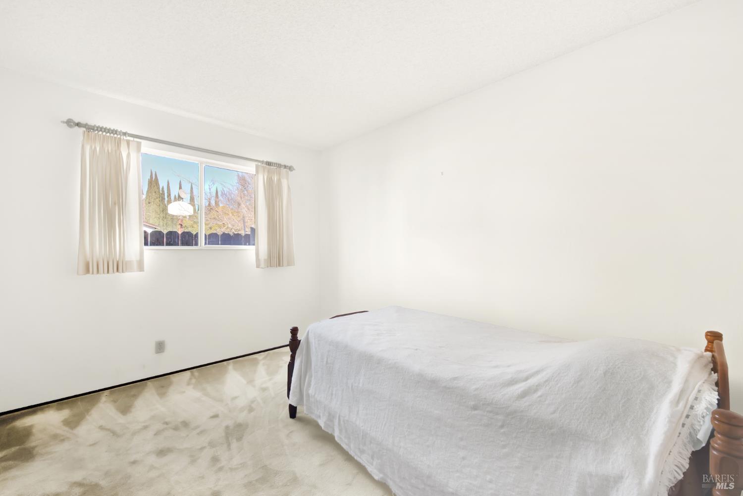 2202 Sandpiper Drive