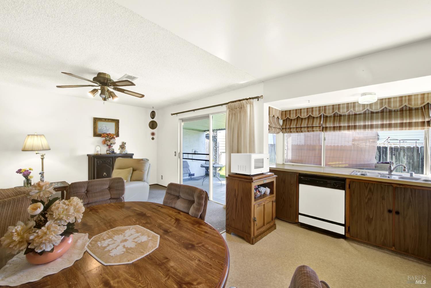 2202 Sandpiper Drive