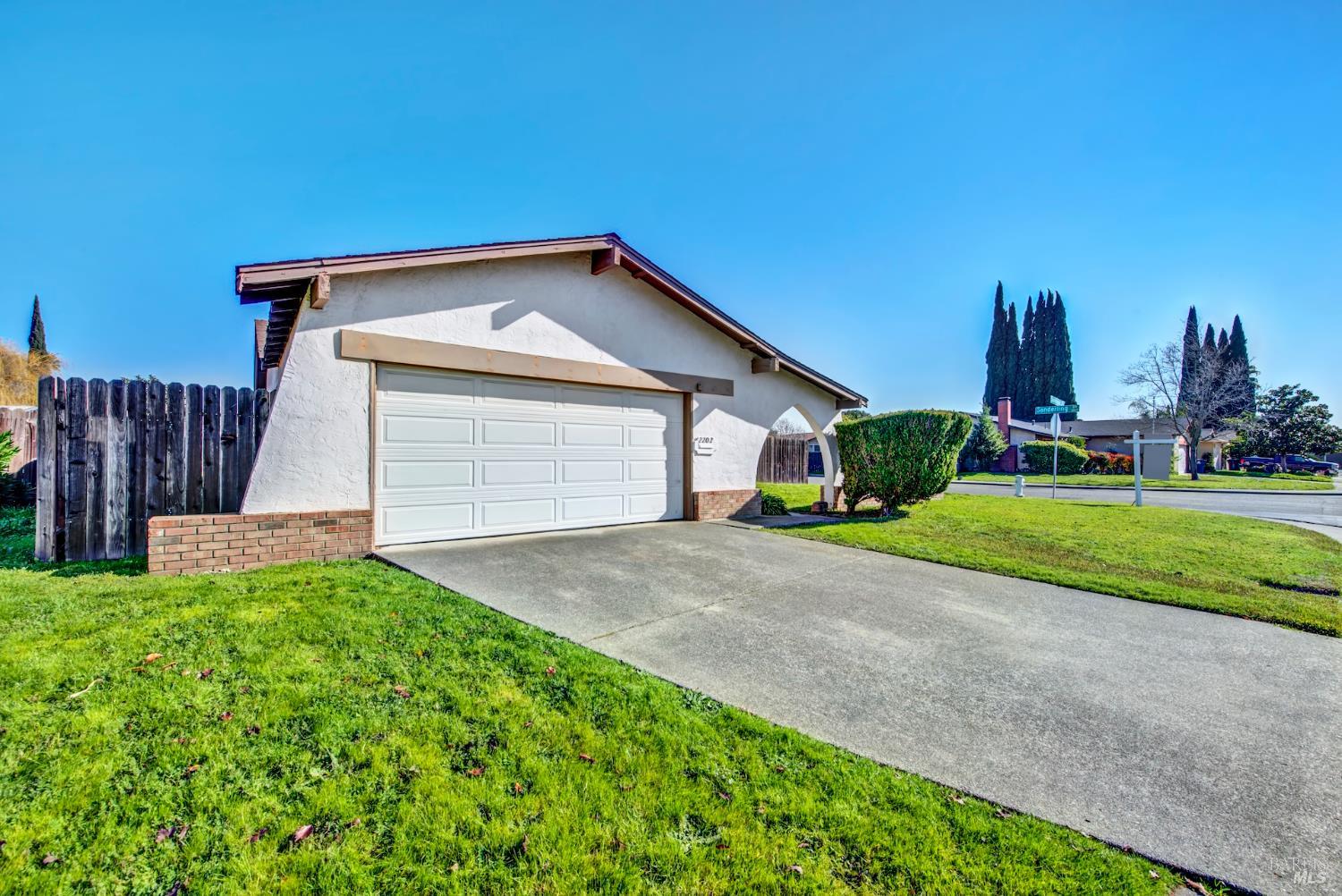 2202 Sandpiper Drive