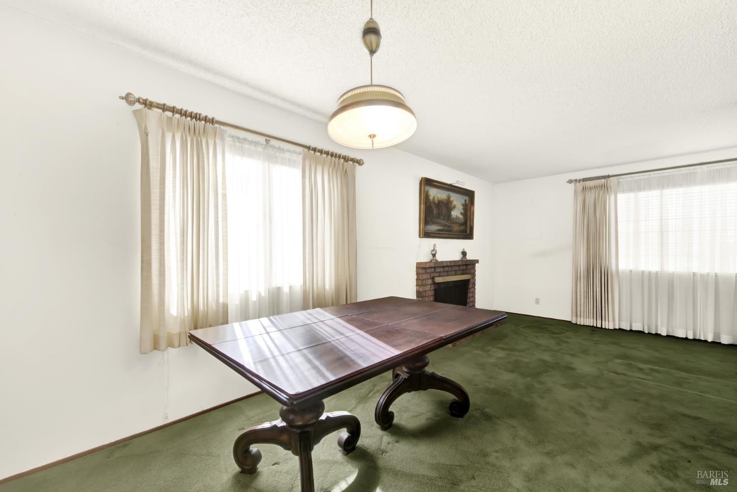 2202 Sandpiper Drive