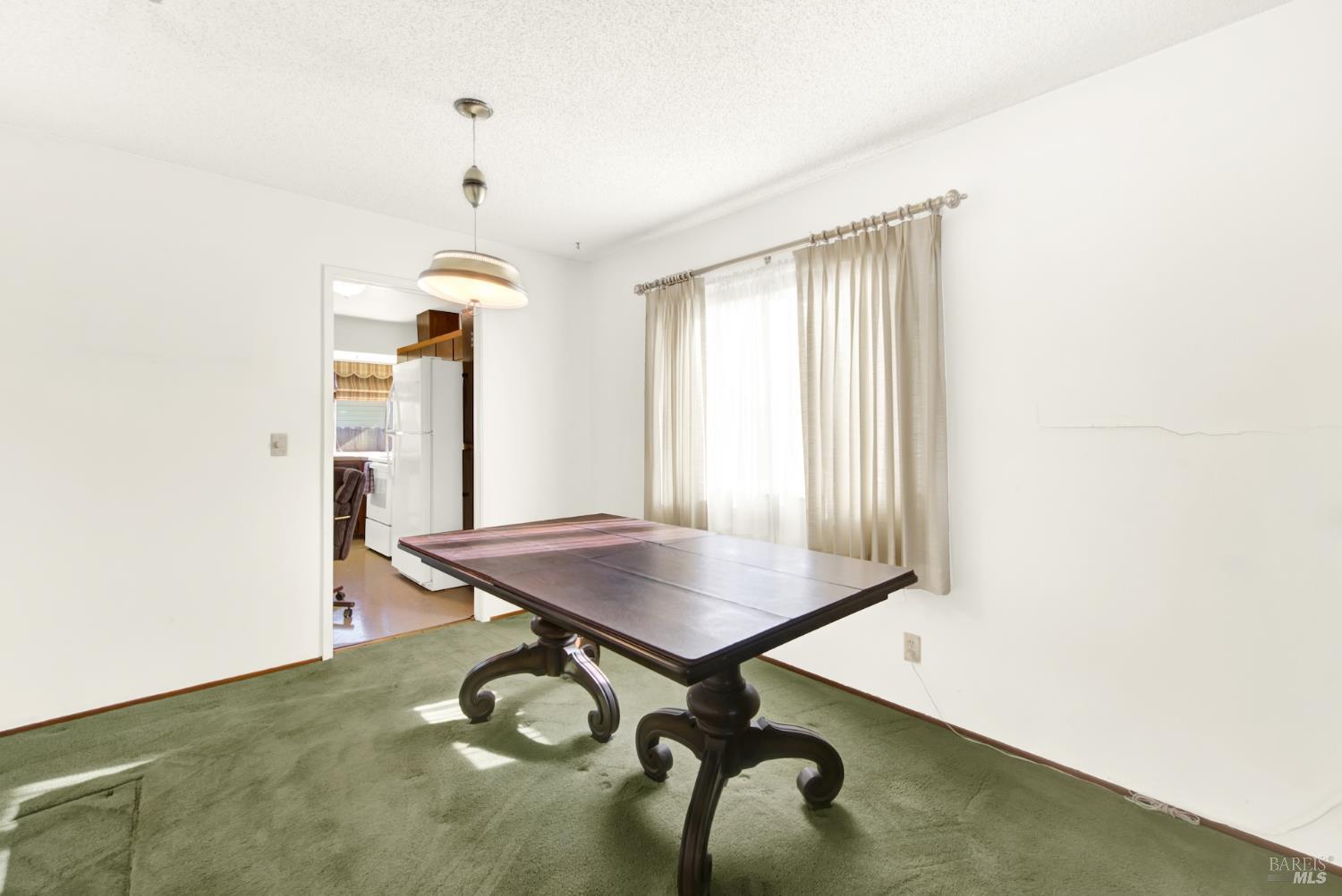 2202 Sandpiper Drive