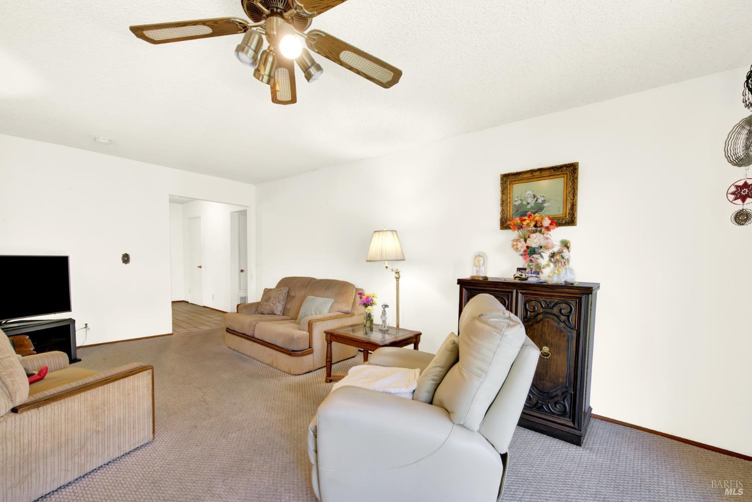 2202 Sandpiper Drive