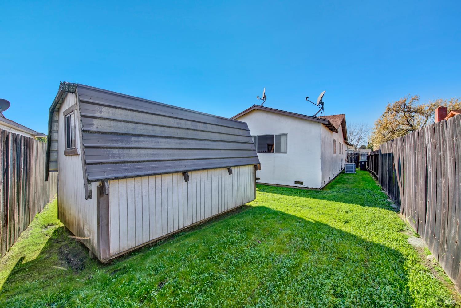 2202 Sandpiper Drive