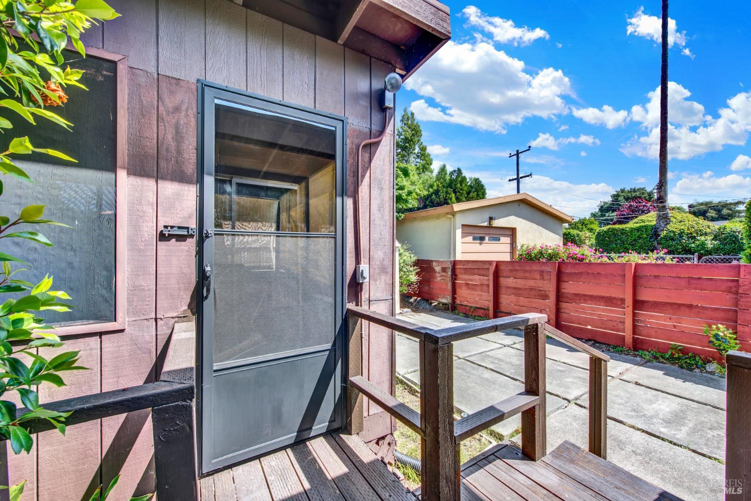 2008 Tuolumne Street