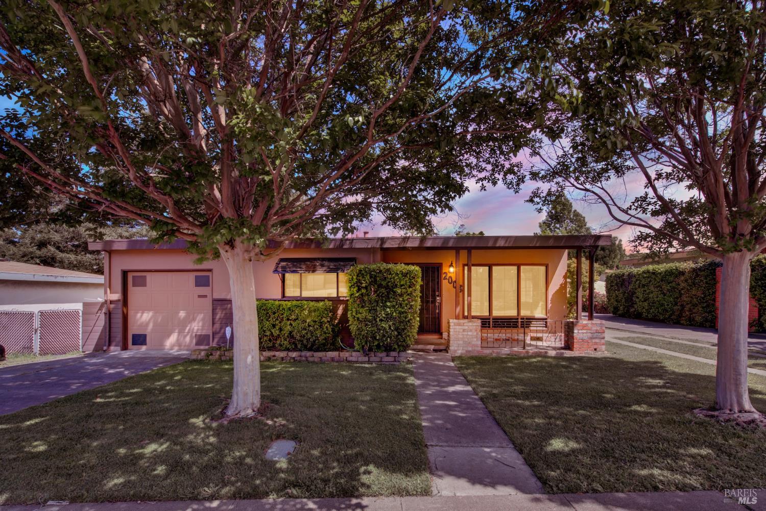 2008 Tuolumne Street