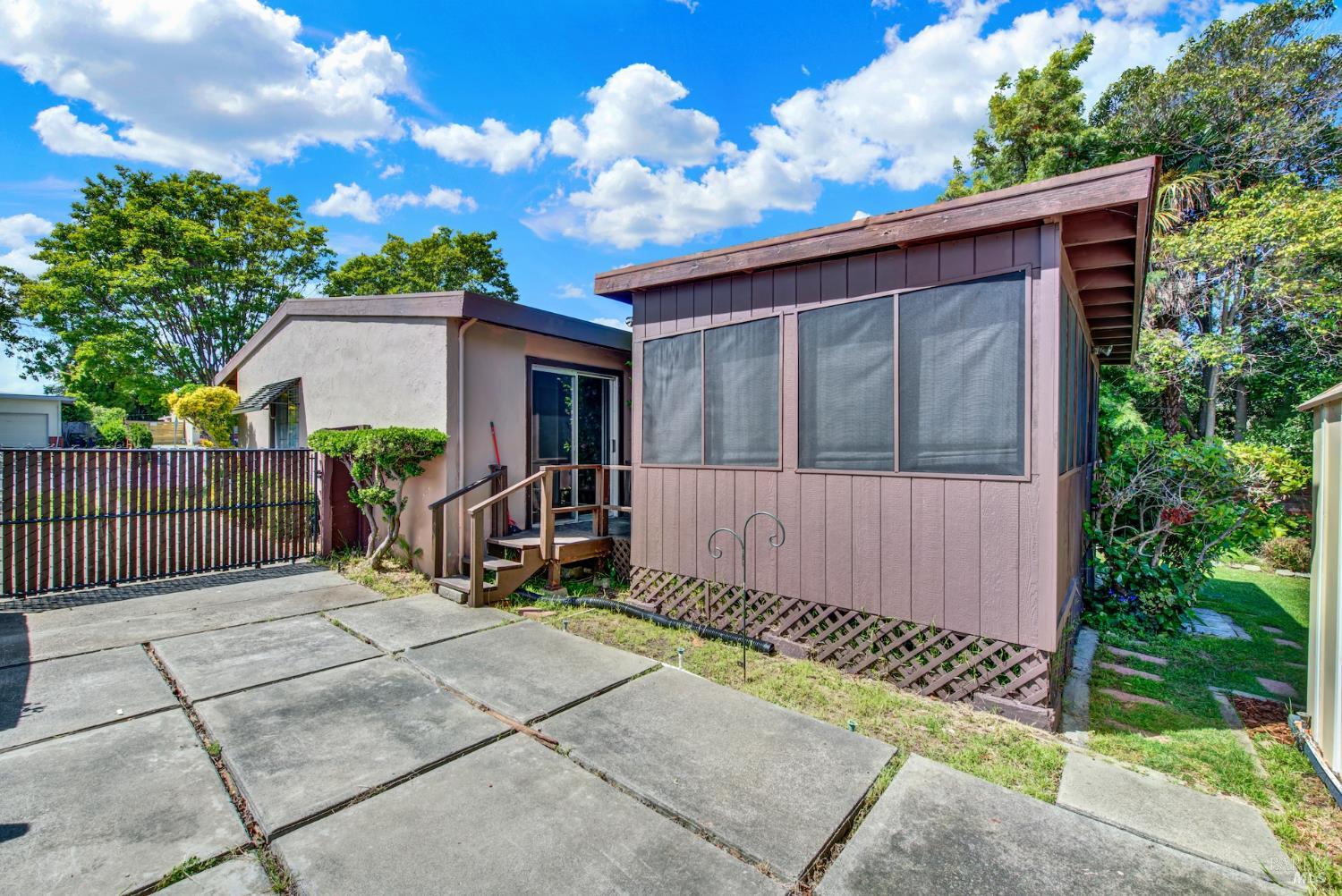 2008 Tuolumne Street