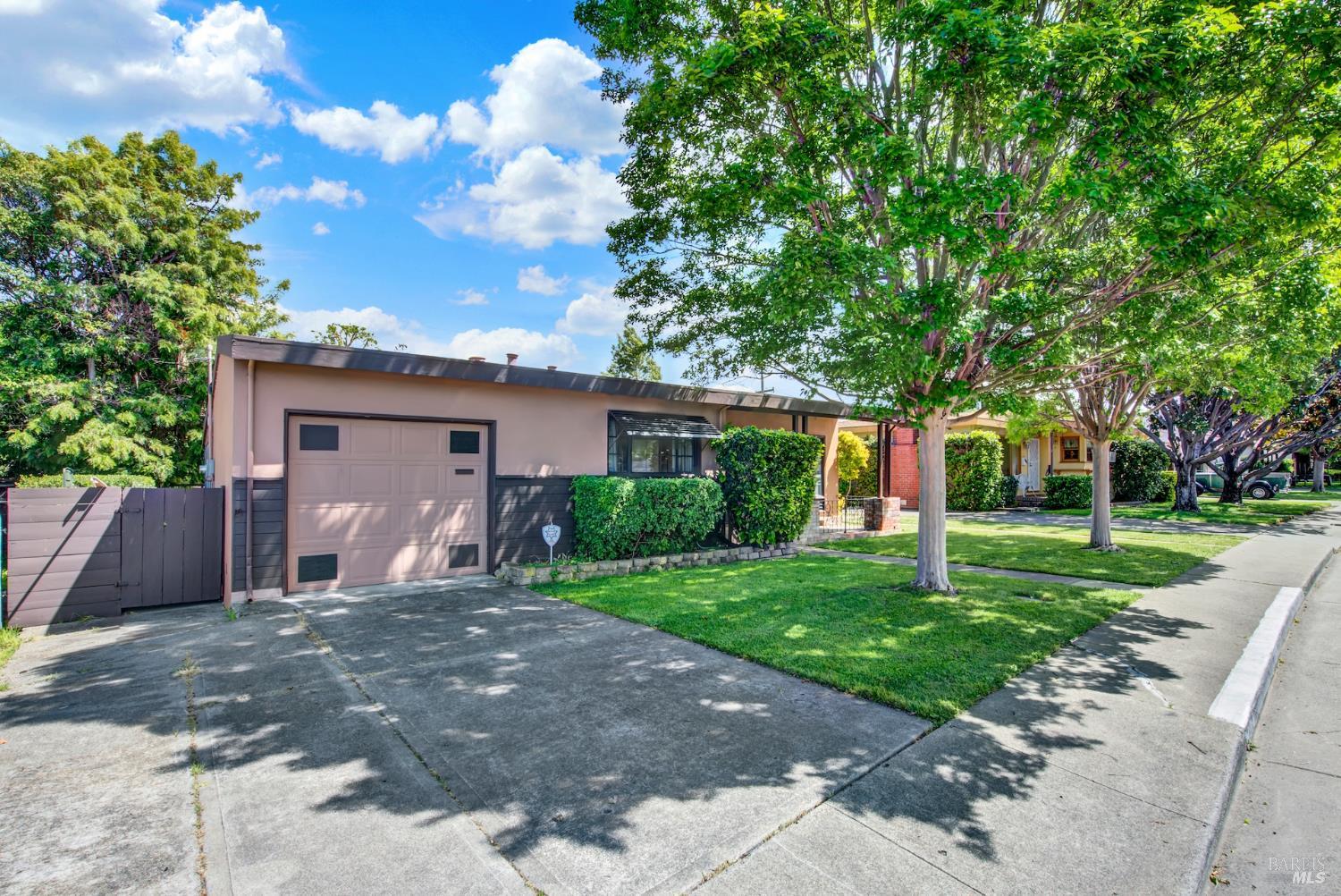 2008 Tuolumne Street