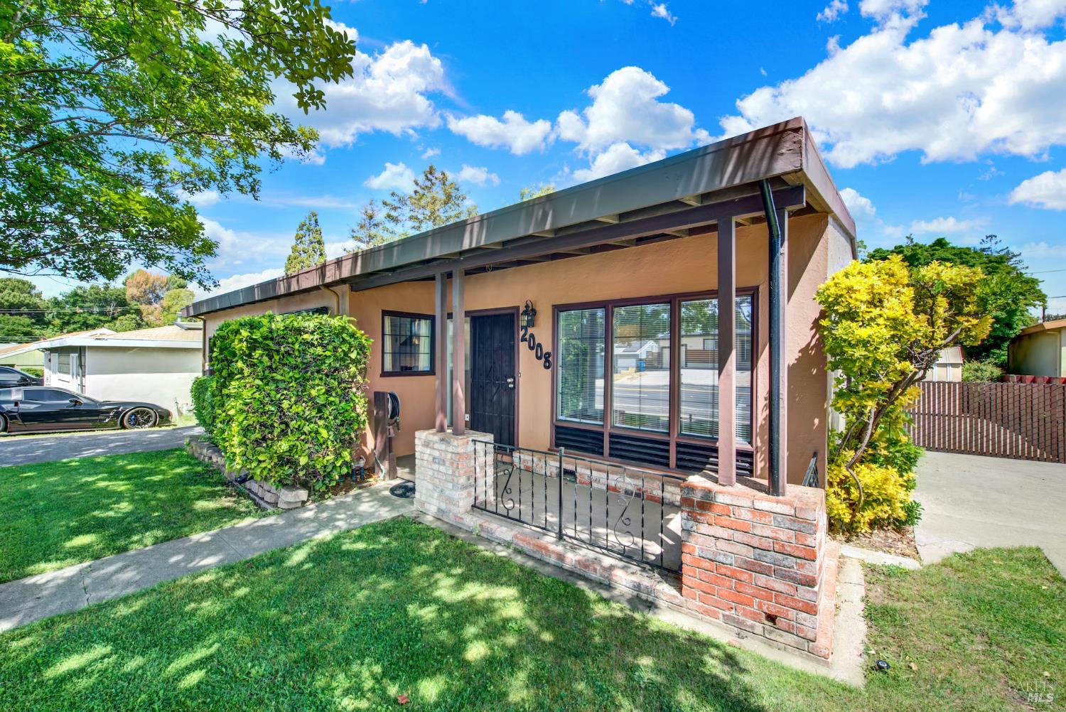 2008 Tuolumne Street