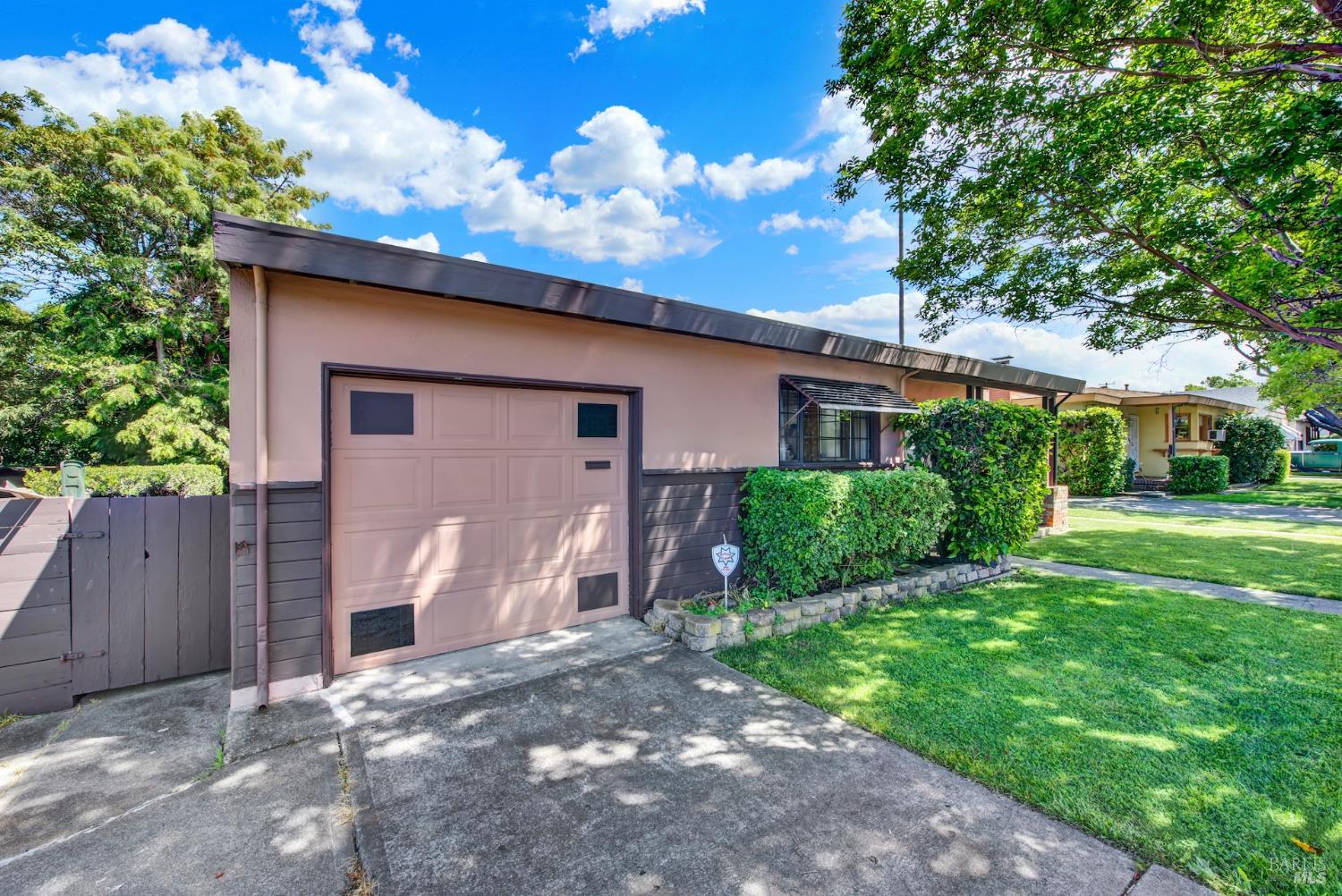 2008 Tuolumne Street