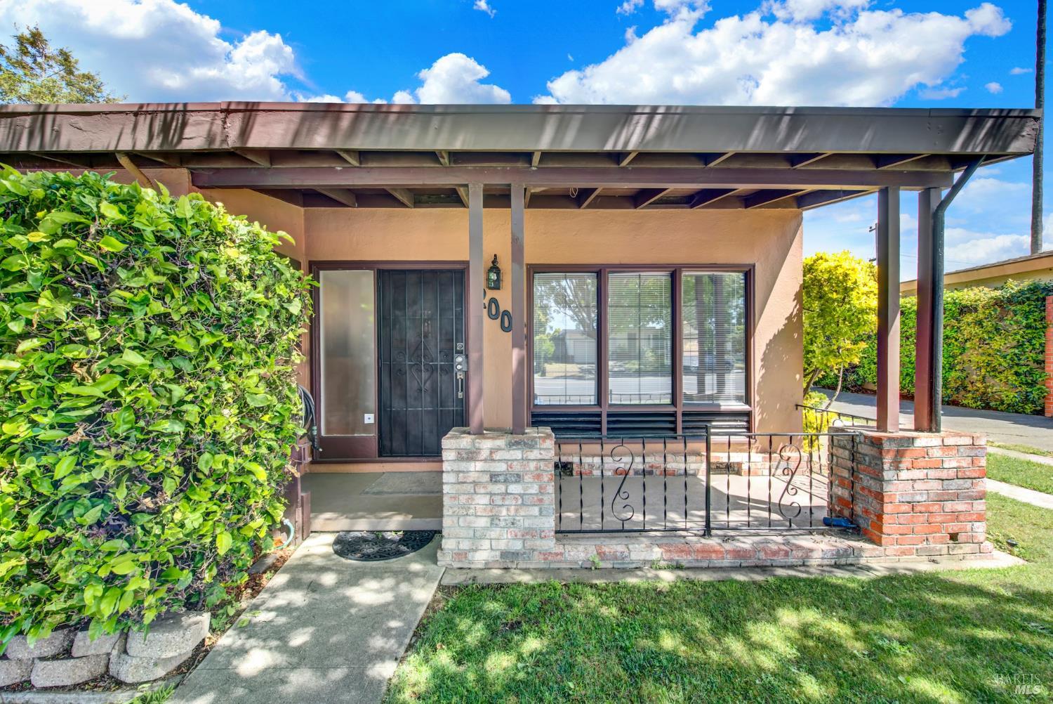 2008 Tuolumne Street