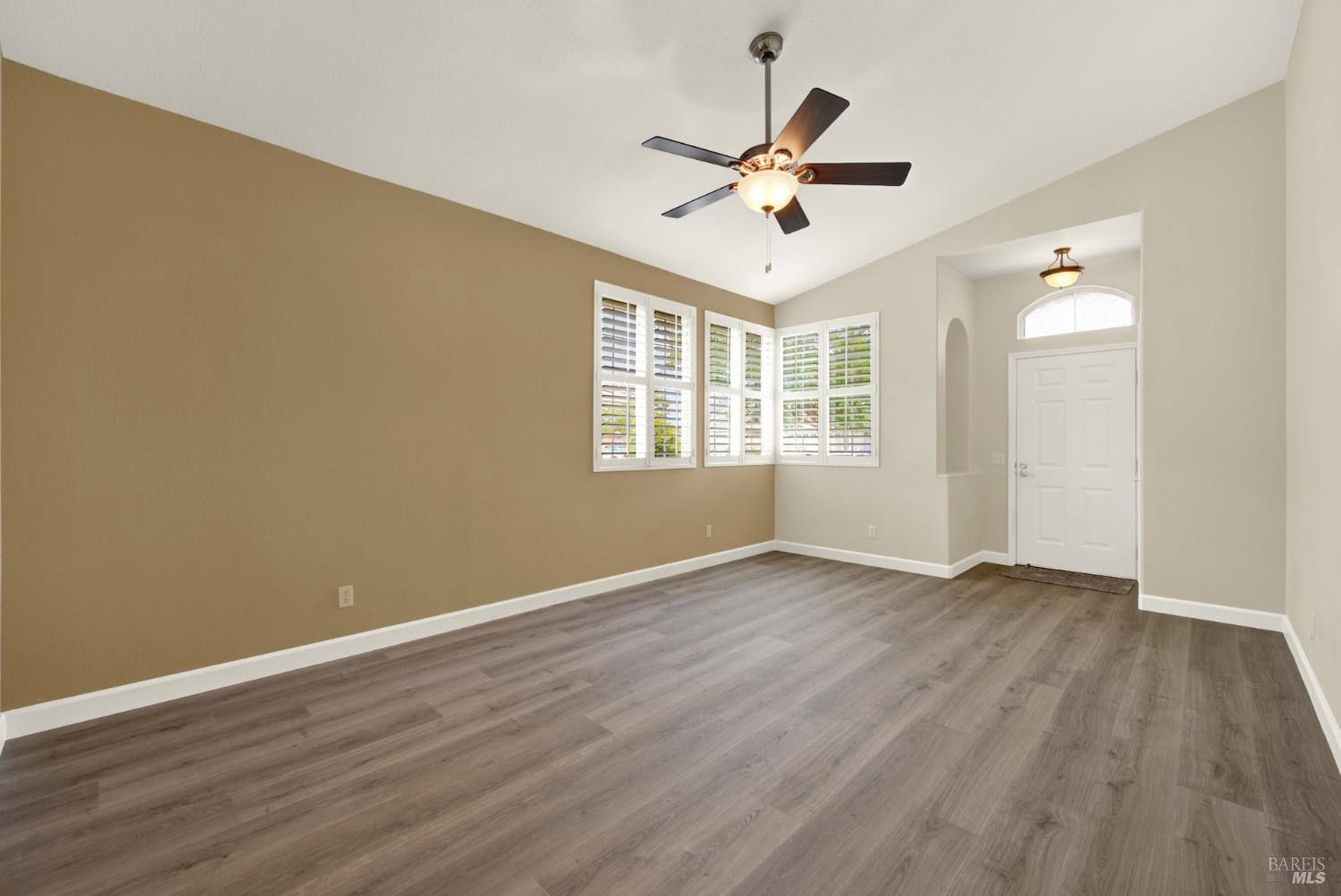 266 Bartlett Lane