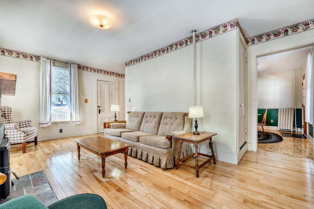 263 West Wyoming Avenue