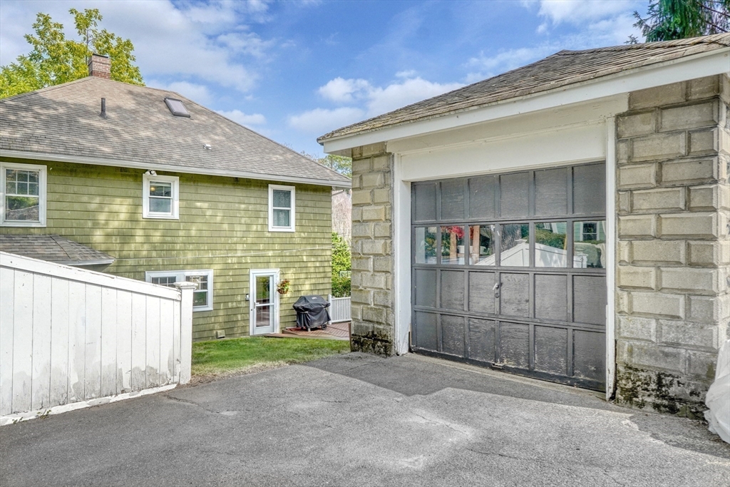 66 Richardson Road
