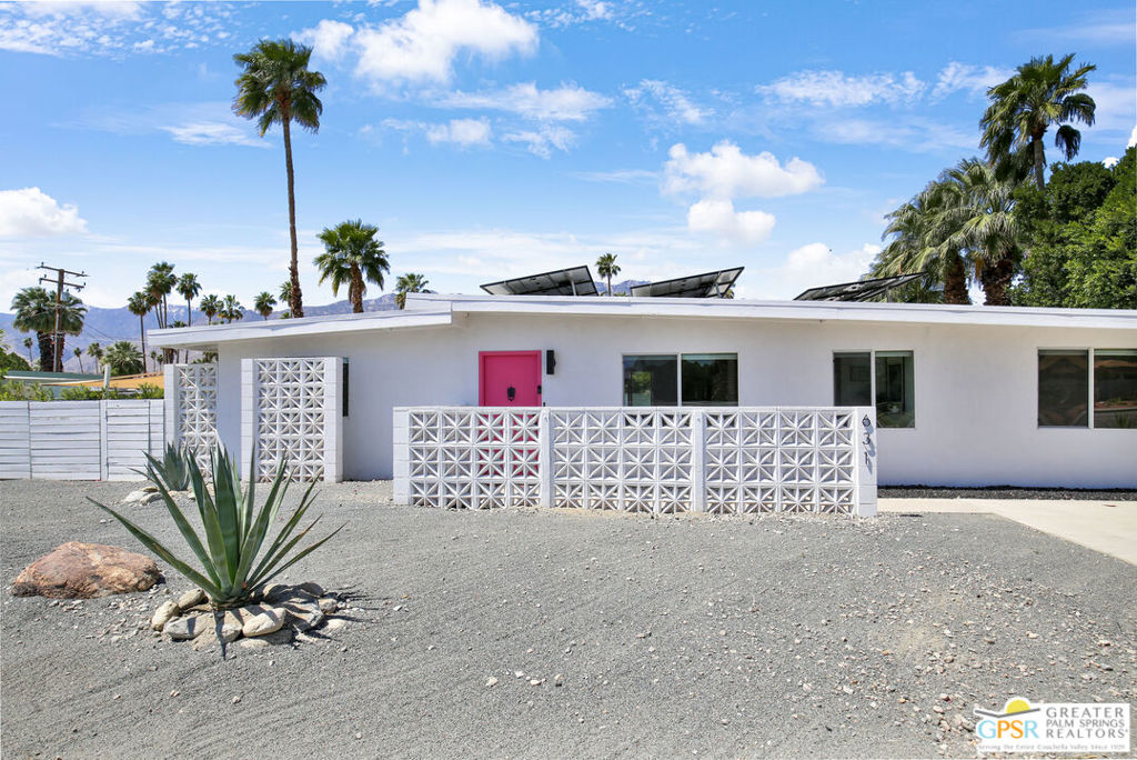 631 S El Cielo Road