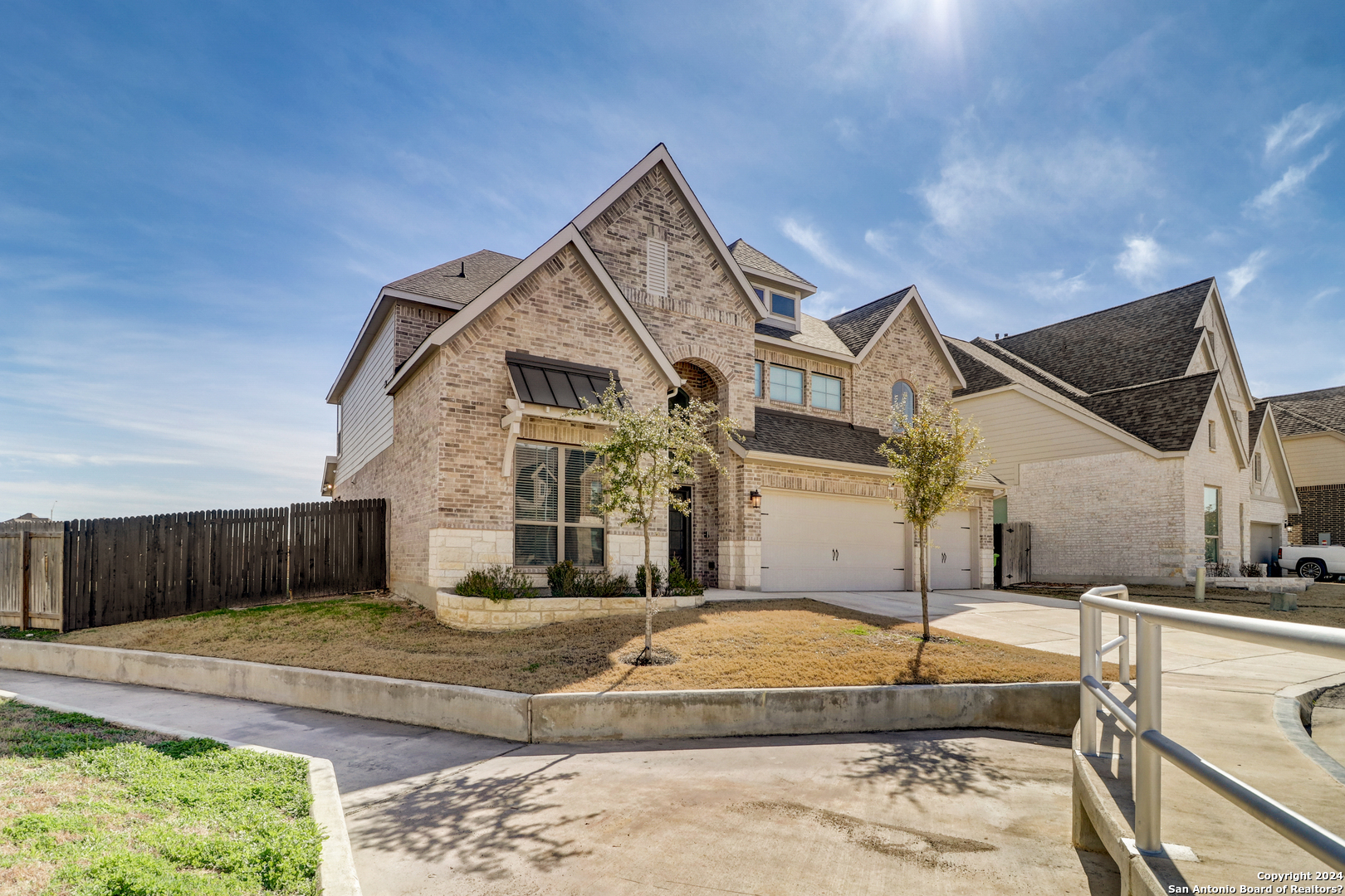 9140 Pepperton Ln