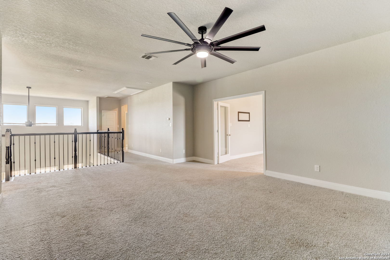 9140 Pepperton Ln