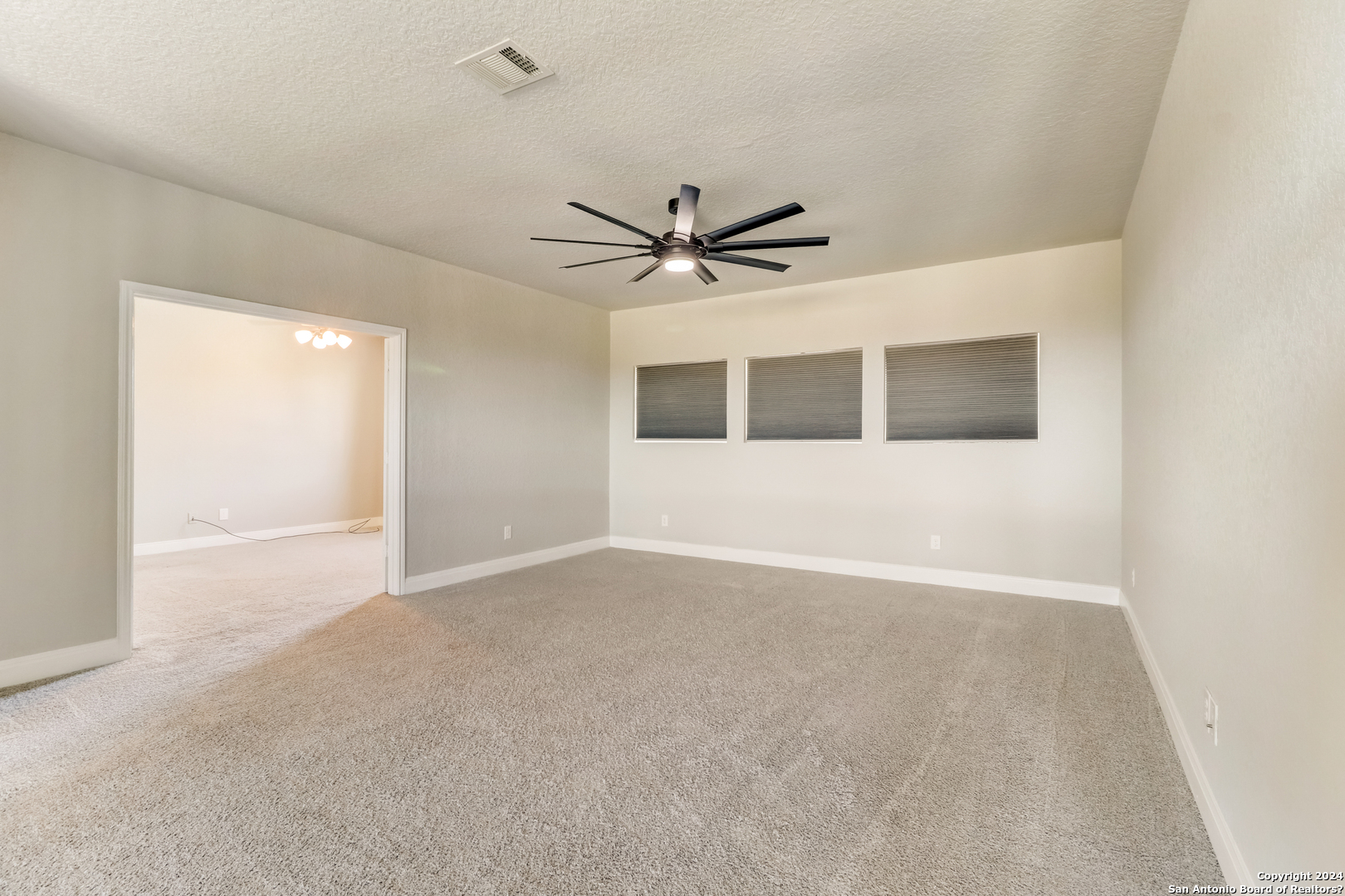 9140 Pepperton Ln