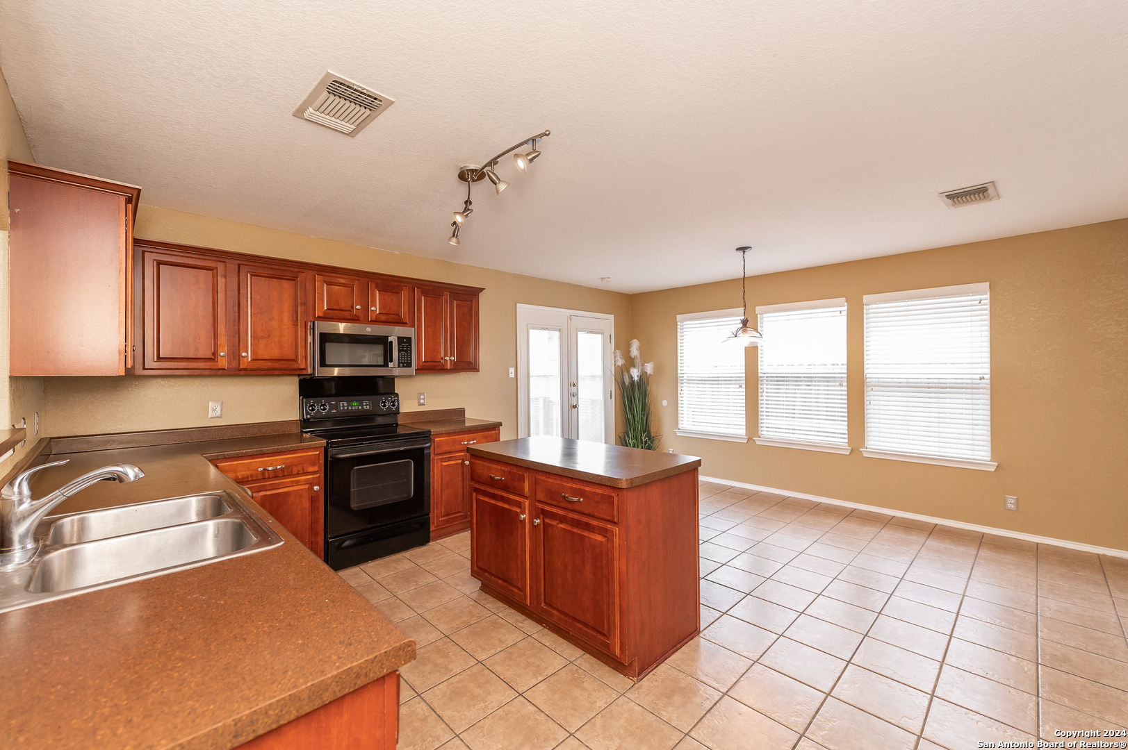 103 WOODSTONE WAY