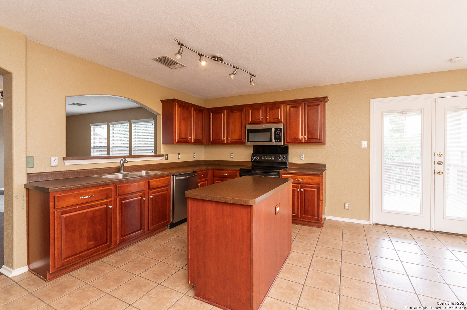 103 WOODSTONE WAY