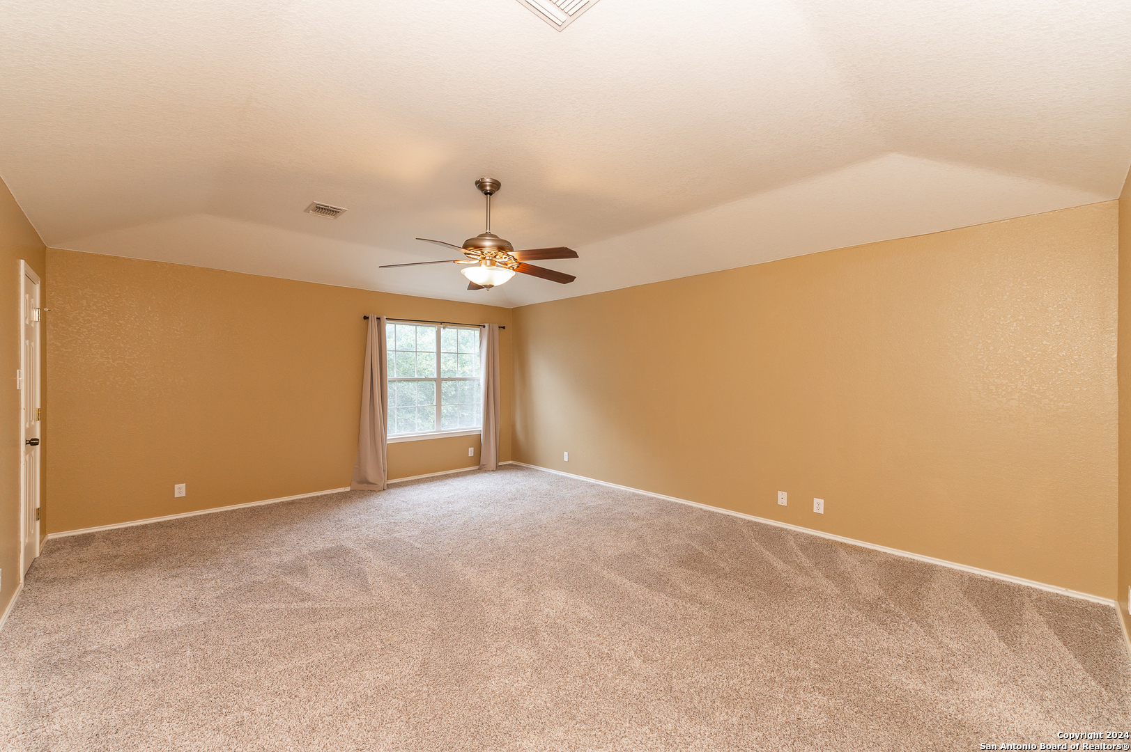 103 WOODSTONE WAY
