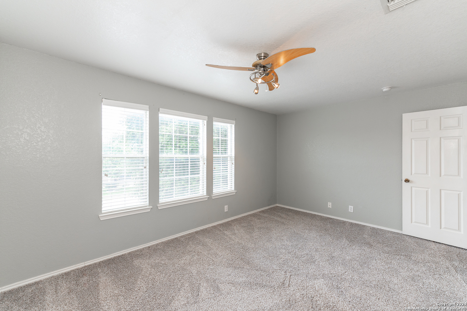 103 WOODSTONE WAY