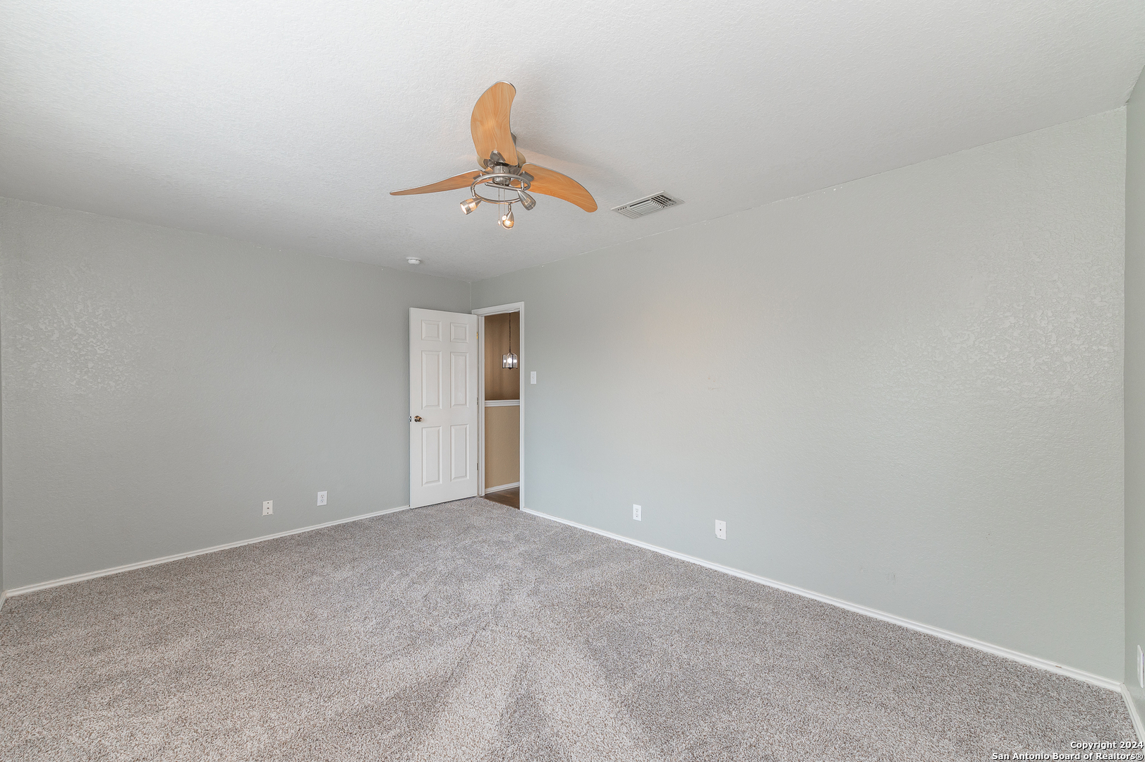 103 WOODSTONE WAY