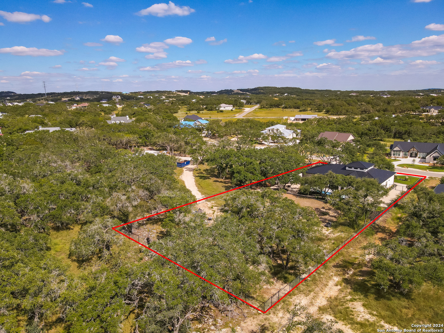 958 MAXIMINO RIDGE RD