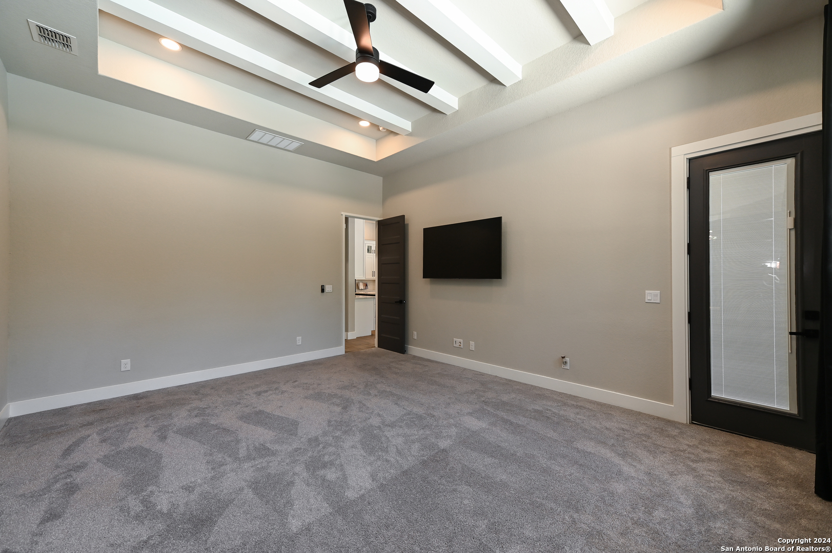 958 MAXIMINO RIDGE RD