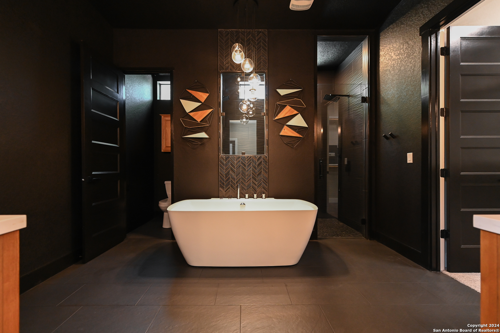 958 MAXIMINO RIDGE RD