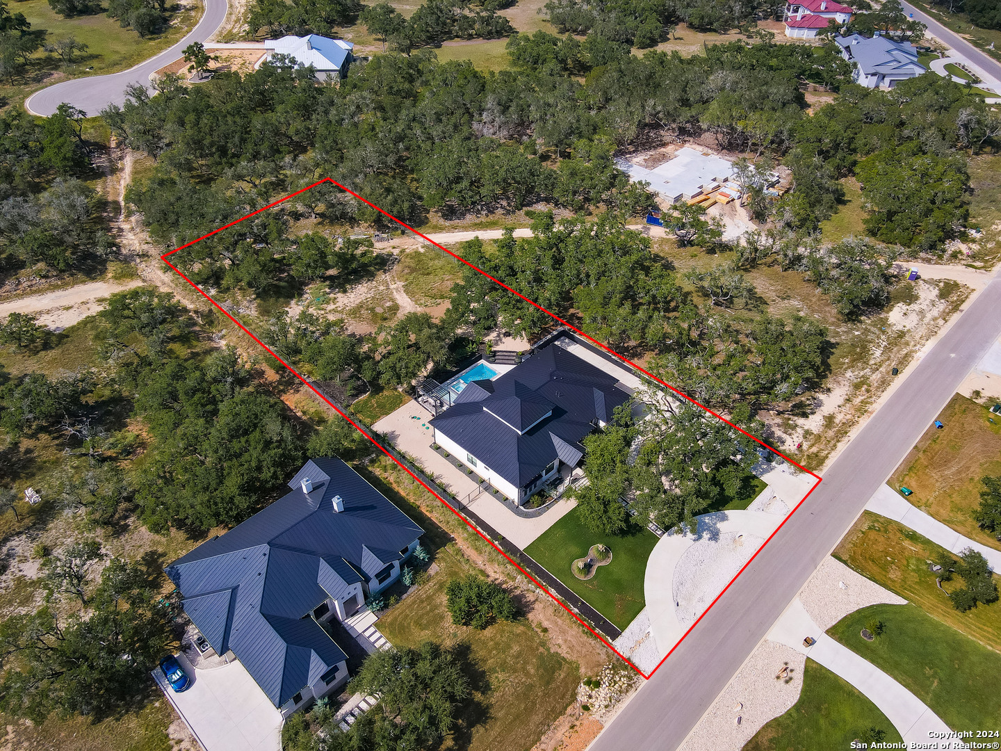 958 MAXIMINO RIDGE RD