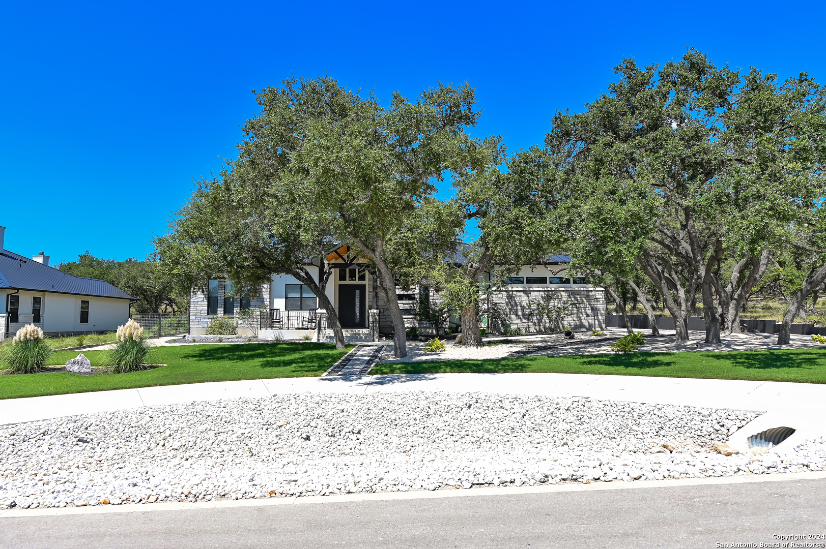 958 MAXIMINO RIDGE RD