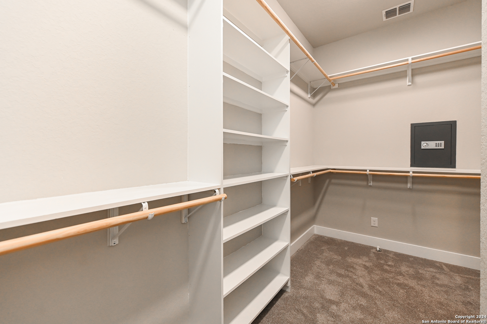 958 MAXIMINO RIDGE RD