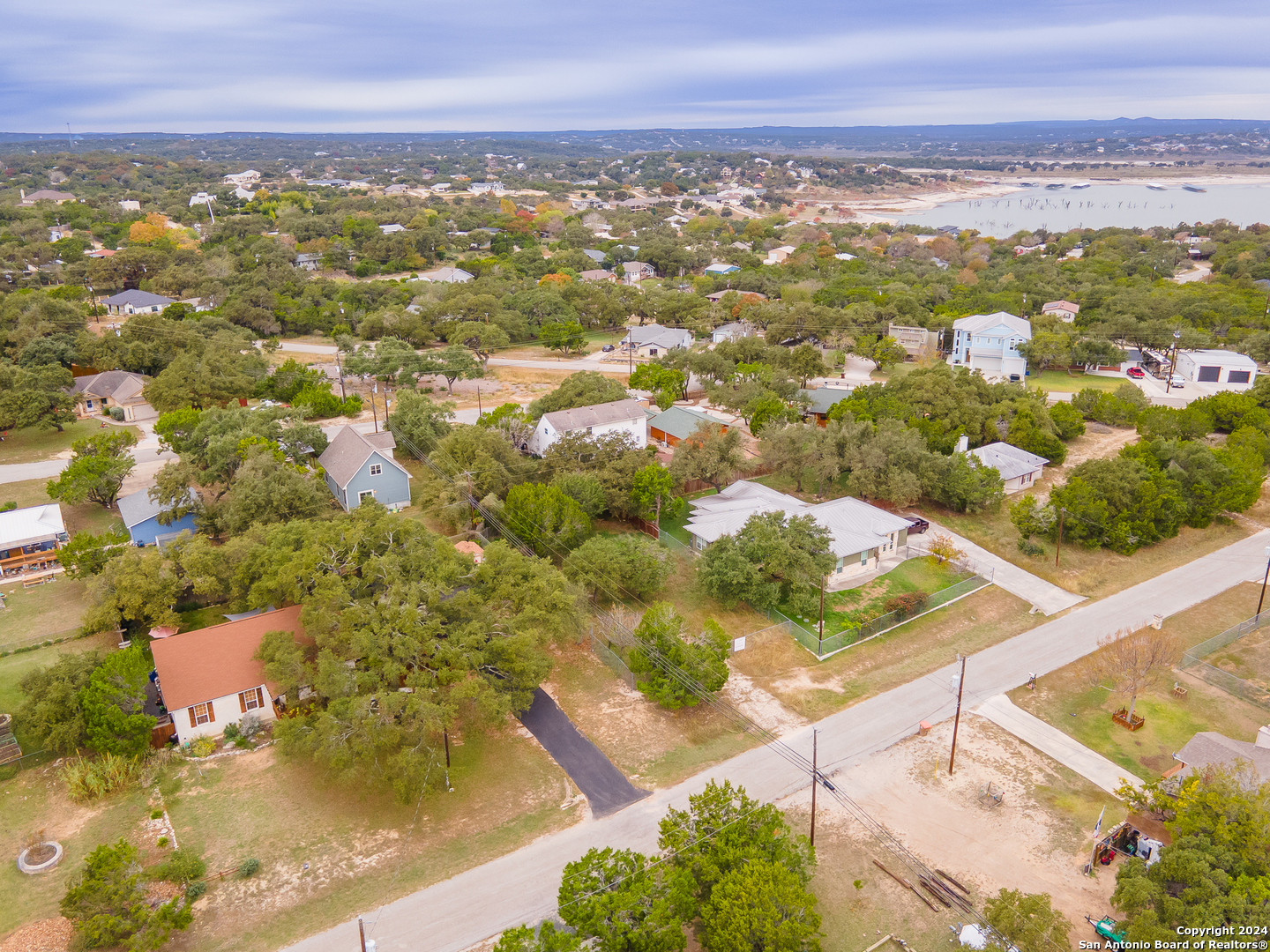 1275 DAWNRIDGE DR